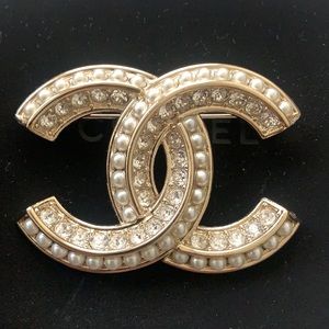 Chanel Light Gold, Metal, Pearl & Strass Brooch